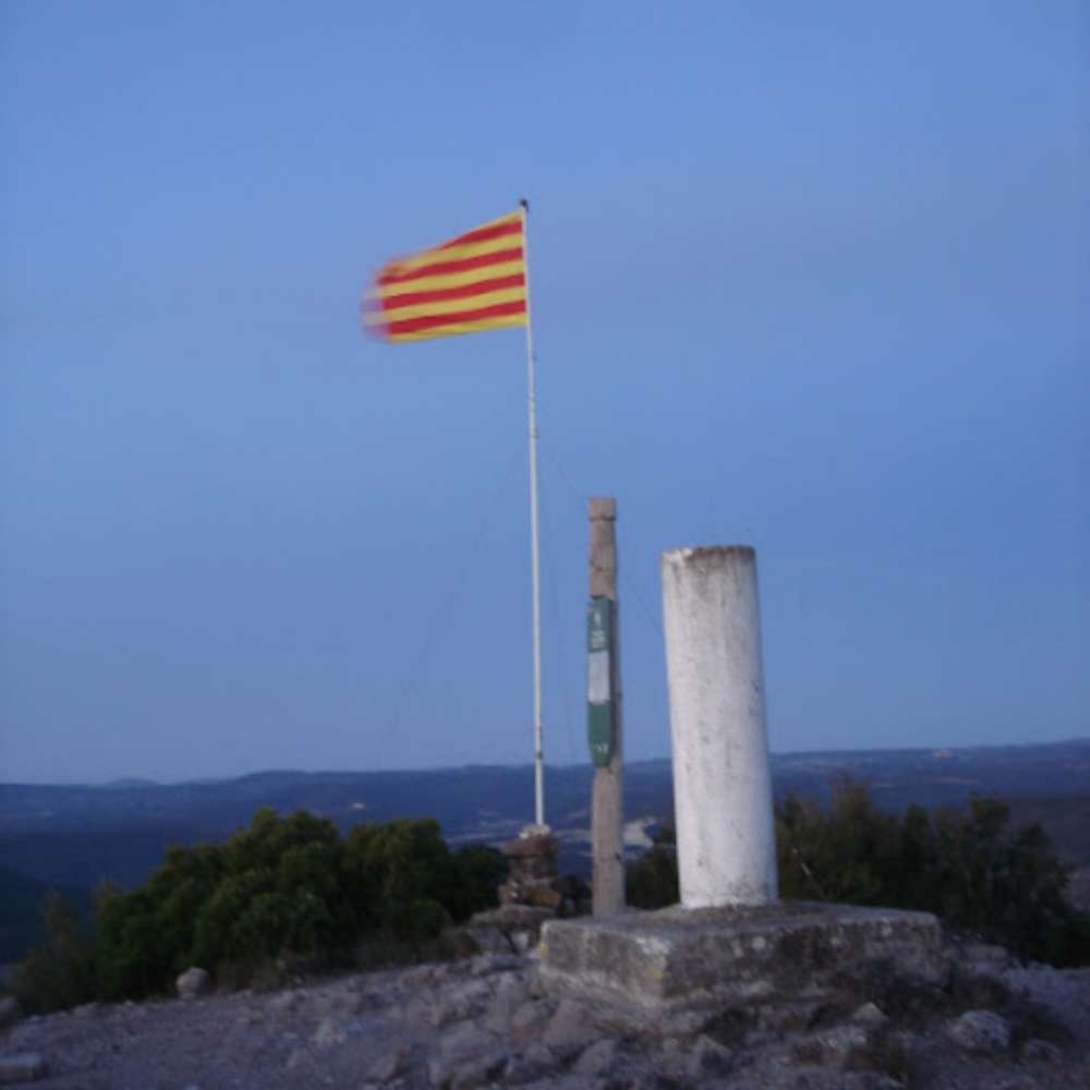 Puig de Sant Miquel, el vèrtex de la Serra de Rubió