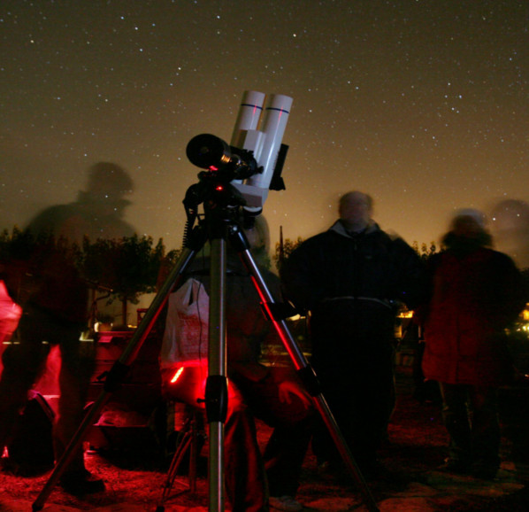 Eclipsi solar total i Perseids