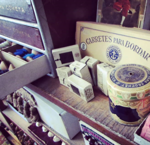 Botigues de la Plaça de Calaf