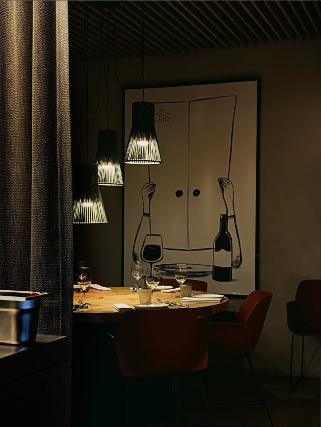 Folls Restaurant