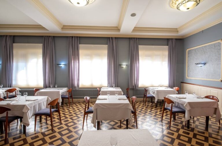 Hotel Robert